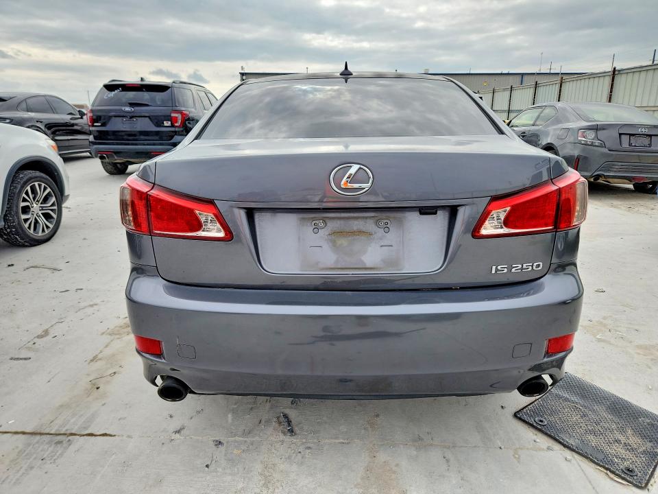 45877866 :رقم المزاد ، JTHBF5C27C5181427 vin ، 2012 Lexus Is مزاد بيع