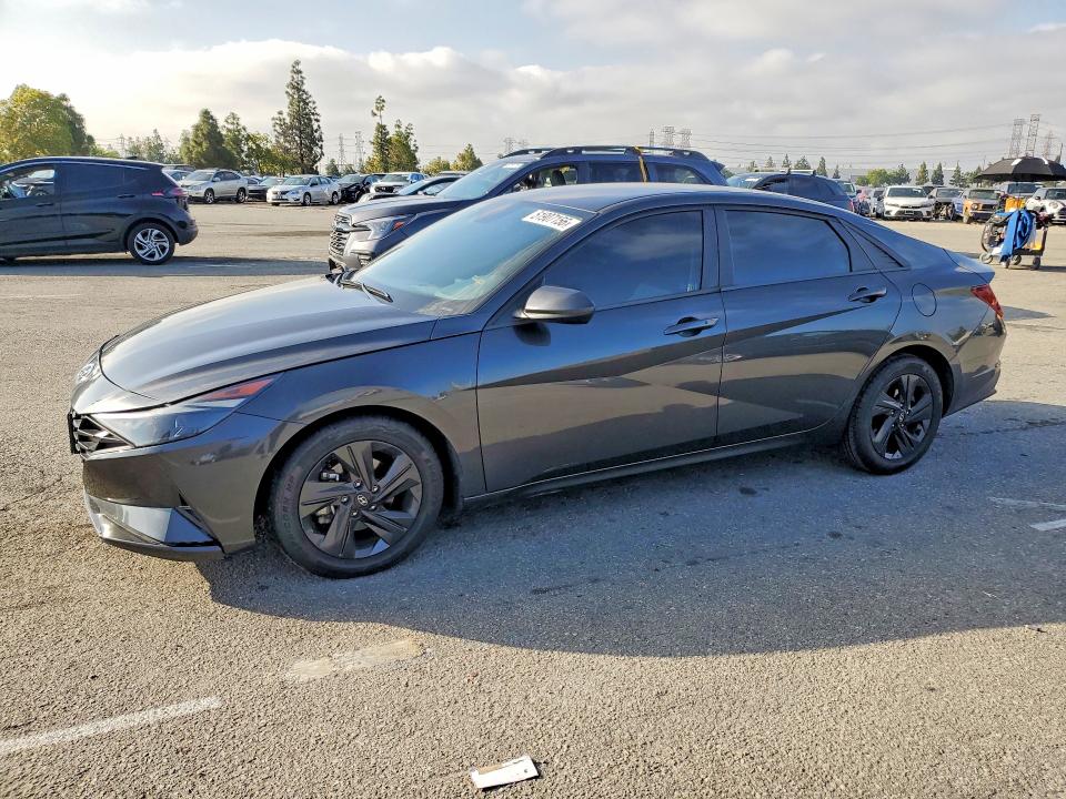 51907156 :رقم المزاد ، 5NPLM4AG1NH063445 vin ، 2022 Hyundai Elantra مزاد بيع