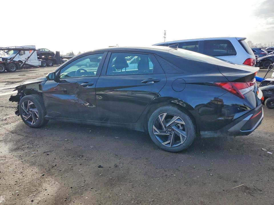 48276056 :رقم المزاد ، KMHLM4DG3TU114437 vin ، 2026 Hyundai Elantra مزاد بيع