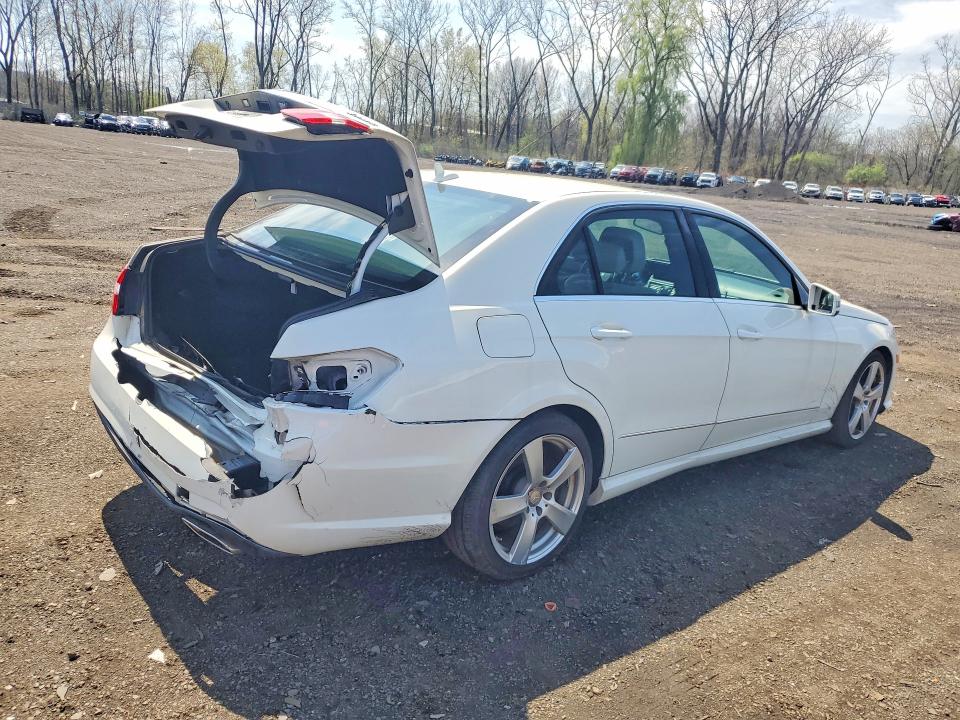 Продаж на аукціоні авто 2011 Mercedes-benz E, vin: WDDHF8HB4BA366343, номер лоту: 49433326