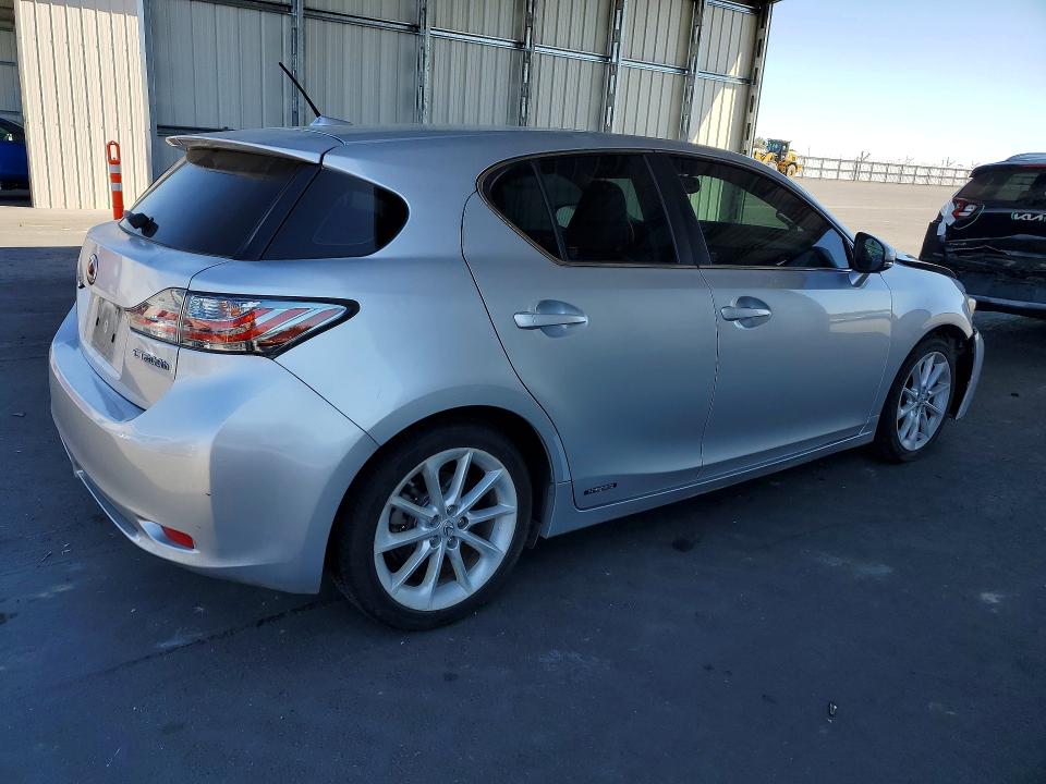 48989686 :رقم المزاد ، JTHKD5BH0D2154231 vin ، 2013 Lexus Ct 200h مزاد بيع