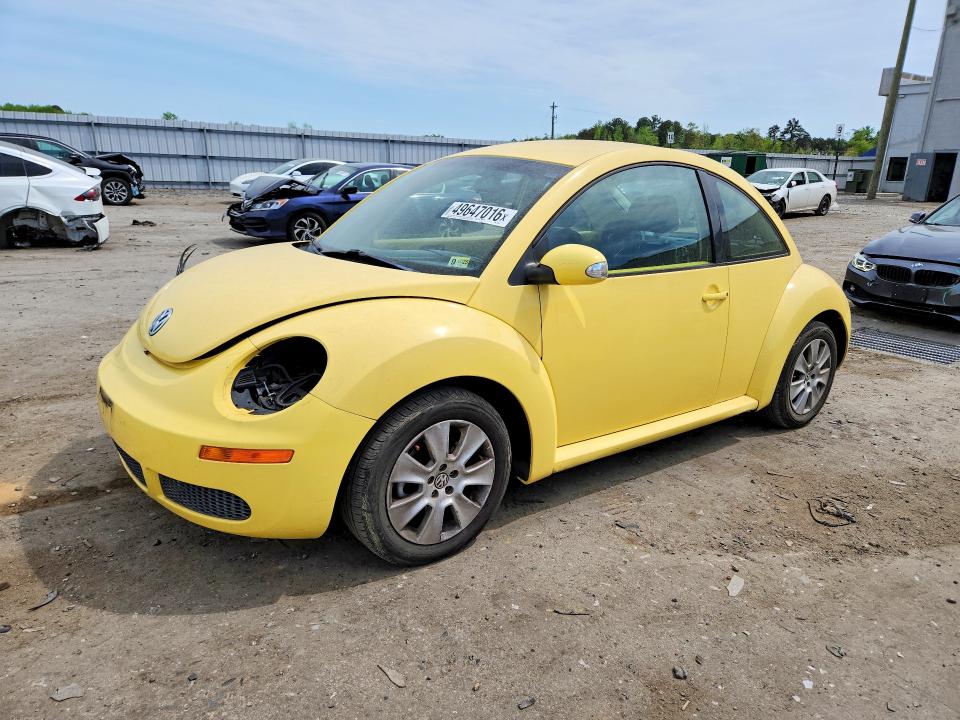 49647016 :رقم المزاد ، 3VWPW31C09M508497 vin ، 2009 Volkswagen New Beetle مزاد بيع