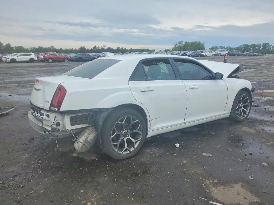 51562486 :رقم المزاد ، 2C3CCAAG1JH265162 vin ، 2018 Chrysler 300 مزاد بيع