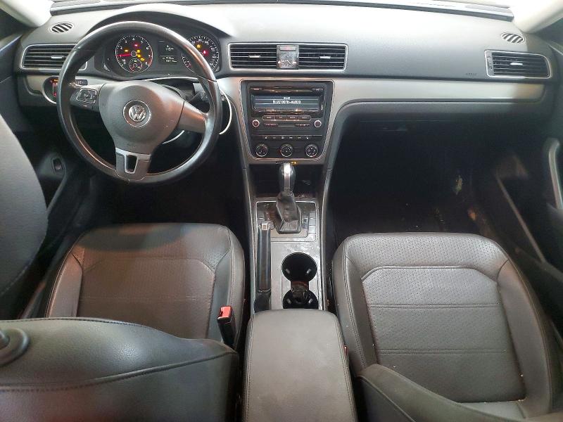 50154576 :رقم المزاد ، 1VWAT7A3XFC038546 vin ، 2015 Volkswagen Passat مزاد بيع