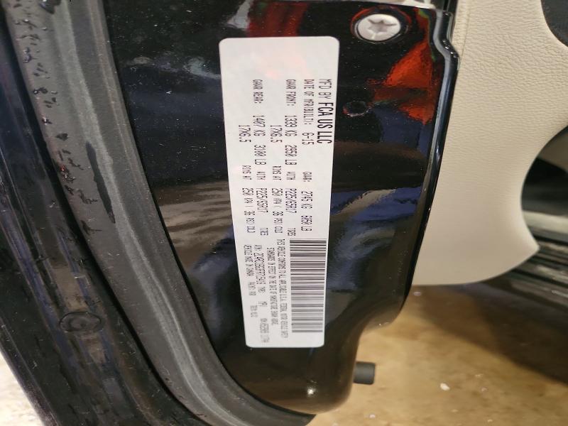 51023826 :رقم المزاد ، 2C4RC1BG3FR715416 vin ، 2015 Chrysler Town & Country مزاد بيع