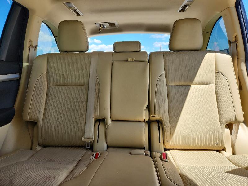 Продажа на аукционе авто 2015 Toyota Highlander, vin: 5TDZKRFH4FS117699, номер лота: 49020996