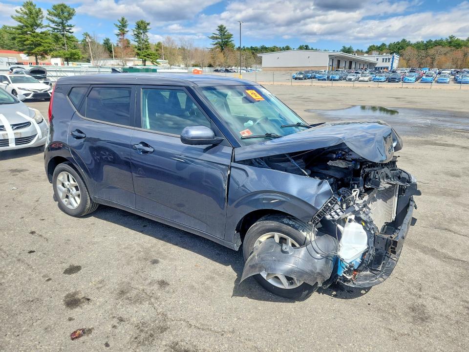2021 Kia Soul მანქანა იყიდება აუქციონზე, vin: KNDJ23AU6M7782173, აუქციონის ნომერი: 50436616