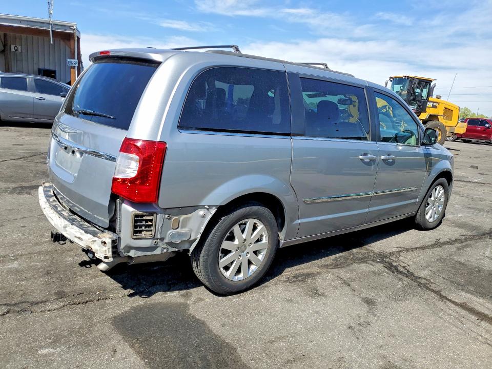 48630536 :رقم المزاد ، 2C4RC1BGXFR544518 vin ، 2015 Chrysler Town & Country مزاد بيع