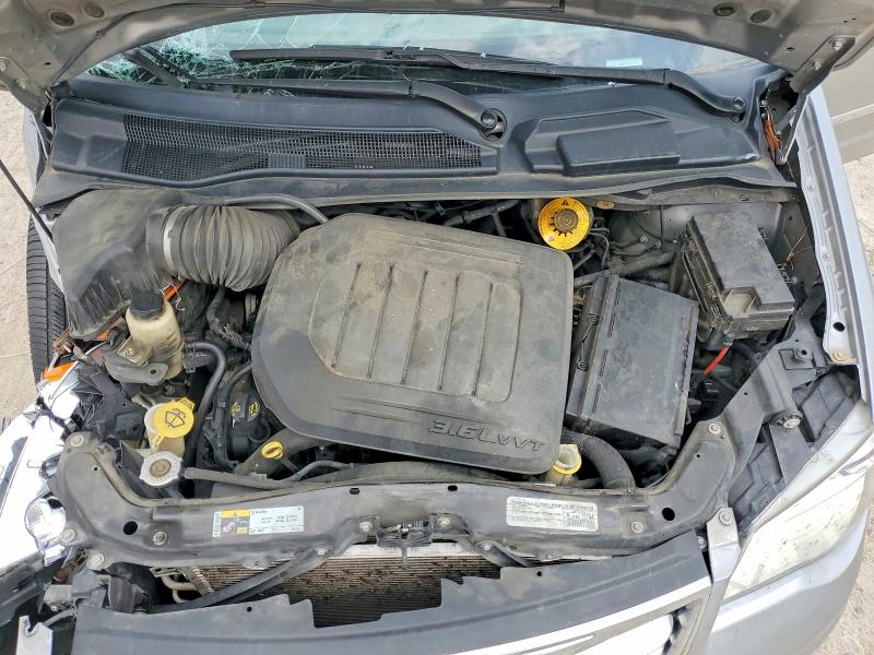 51313196 :رقم المزاد ، 2C4RC1BG6FR571764 vin ، 2015 Chrysler Town & Country مزاد بيع