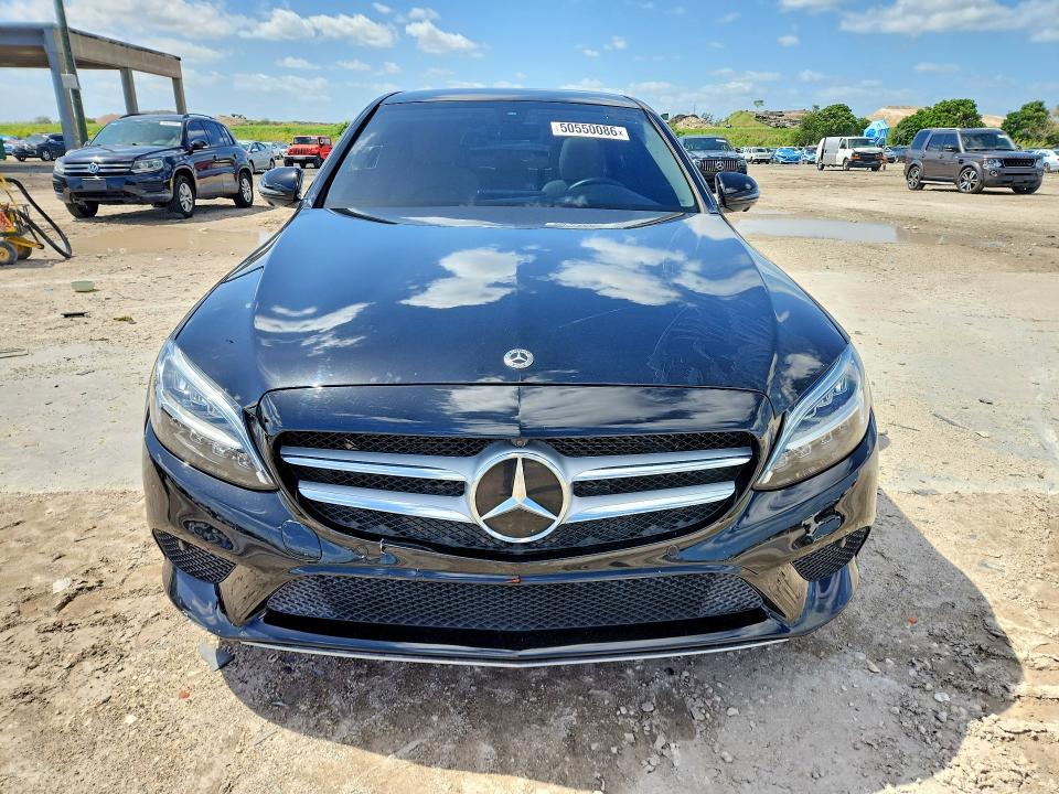 2021 Mercedes-benz C მანქანა იყიდება აუქციონზე, vin: W1KWF8DB0MR651185, აუქციონის ნომერი: 50550086