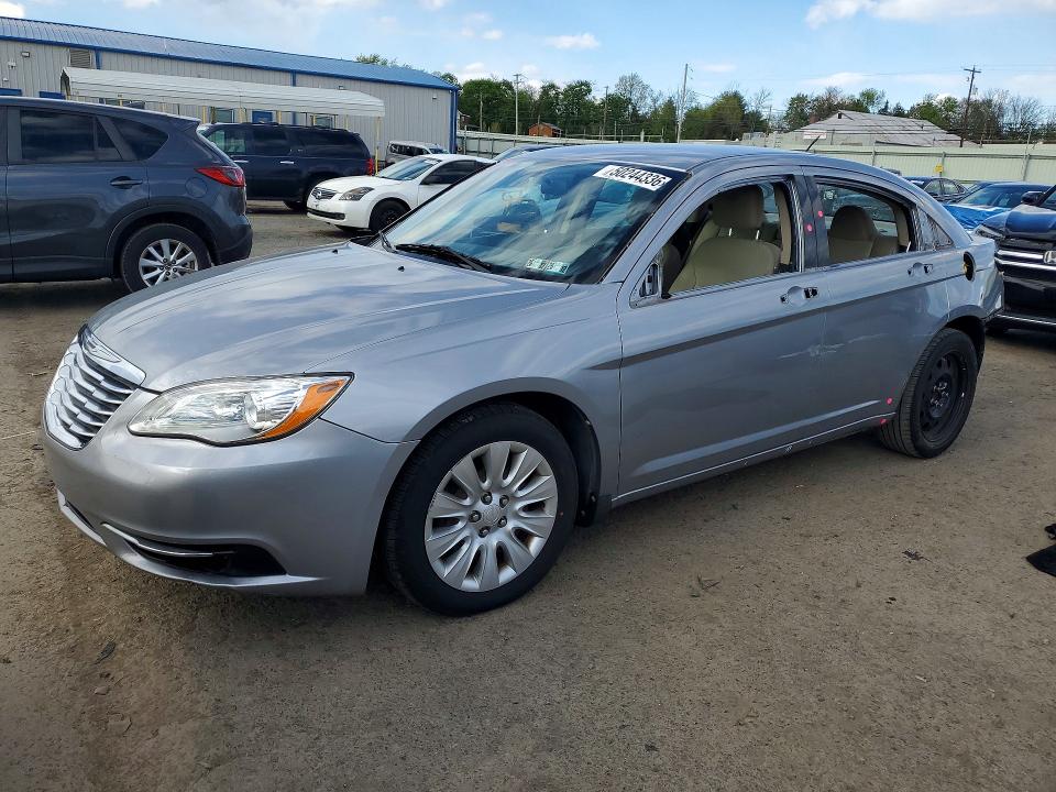 50244336 :رقم المزاد ، 1C3CCBAG5DN736294 vin ، 2013 Chrysler 200 مزاد بيع