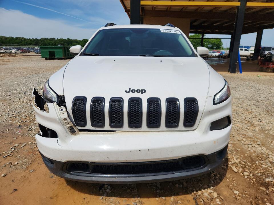 51102116 :رقم المزاد ، 1C4PJLCBXJD540685 vin ، 2018 Jeep Cherokee مزاد بيع