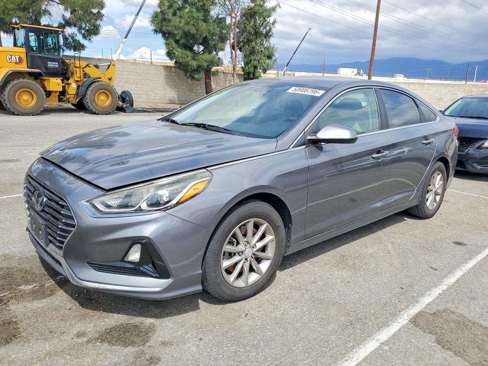 2018 Hyundai Sonata მანქანა იყიდება აუქციონზე, vin: 5NPE24AF0JH723443, აუქციონის ნომერი: 50986796