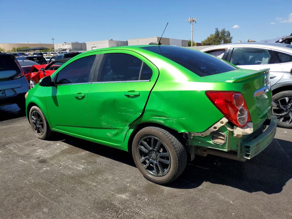 51816296 :رقم المزاد ، 1G1JC5SB0F4146089 vin ، 2015 Chevrolet Sonic مزاد بيع