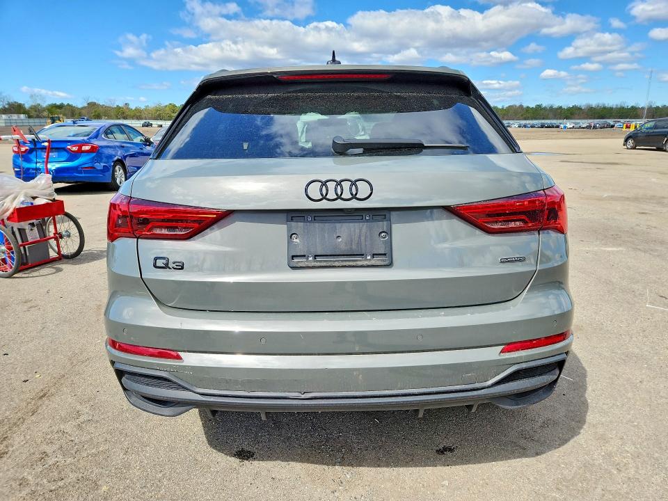 Продажа на аукционе авто 2024 Audi Q3, vin: WA1DECF33R1125002, номер лота: 50649976