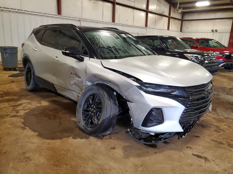 48469436 :رقم المزاد ، 3GNKBJRS7NS168738 vin ، 2022 Chevrolet Blazer مزاد بيع