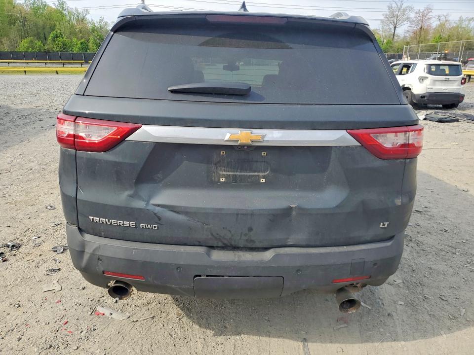 2018 Chevrolet Traverse მანქანა იყიდება აუქციონზე, vin: 1GNEVHKW5JJ157856, აუქციონის ნომერი: 49758256