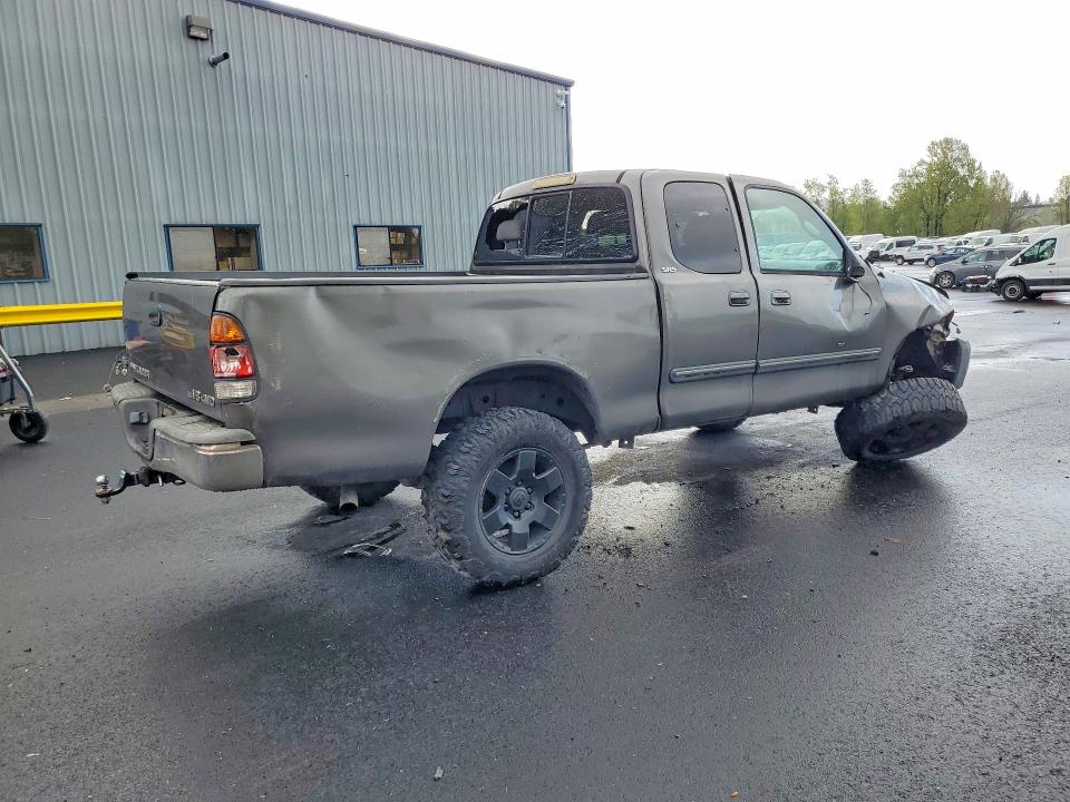 2004 Toyota Tundra მანქანა იყიდება აუქციონზე, vin: 5TBBT441X4S443892, აუქციონის ნომერი: 50002876