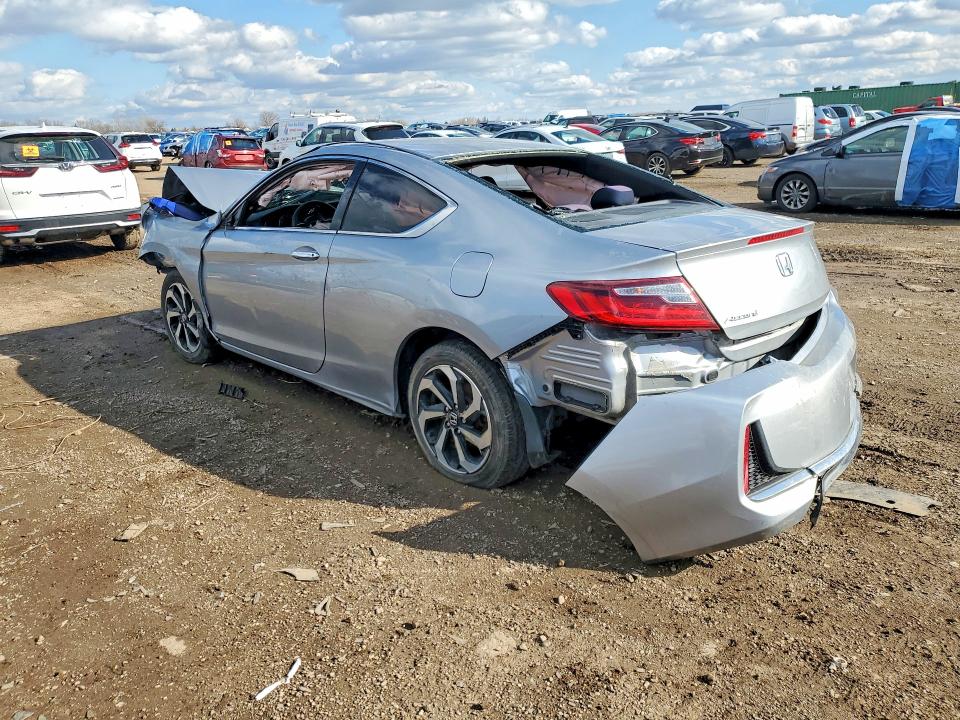 Продаж на аукціоні авто 2017 Honda Accord, vin: 1HGCT1B32HA007251, номер лоту: 48405616