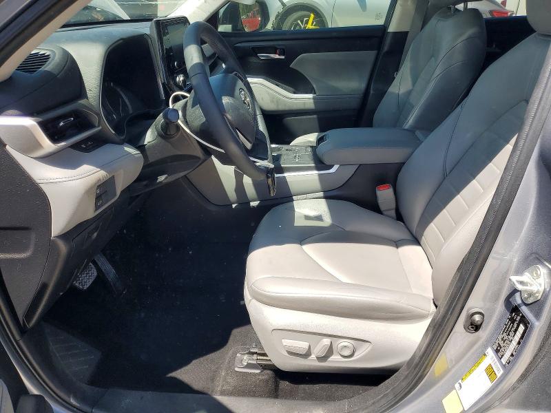 51145296 :رقم المزاد ، 5TDGZRAH3NS101731 vin ، 2022 Toyota Highlander مزاد بيع