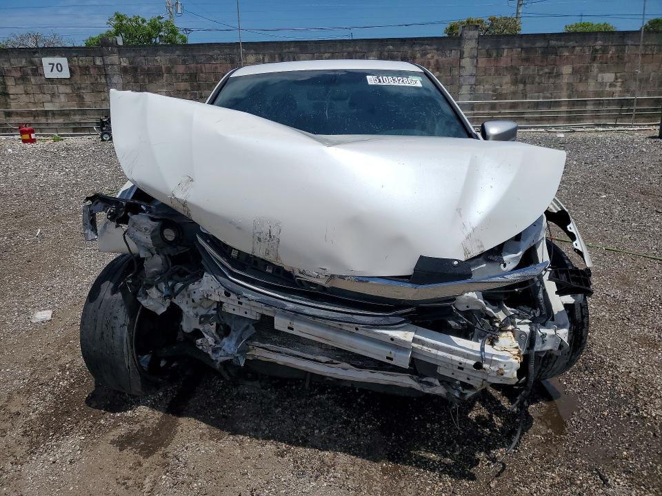 51083286 :رقم المزاد ، 1HGCR2F5XHA028333 vin ، 2017 Honda Accord مزاد بيع