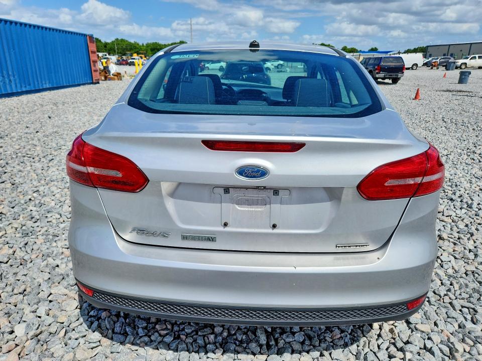 2016 Ford Focus მანქანა იყიდება აუქციონზე, vin: 1FADP3E27GL324571, აუქციონის ნომერი: 49625516