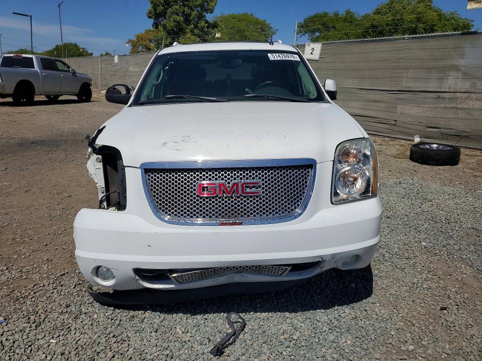 51476976 :رقم المزاد ، 1GKFK66847J369182 vin ، 2007 Gmc Yukon Xl مزاد بيع