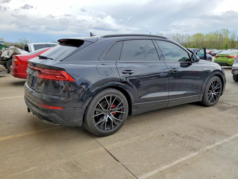 48602646 :رقم المزاد ، WA1FVBF10KD026871 vin ، 2019 Audi Q8 مزاد بيع