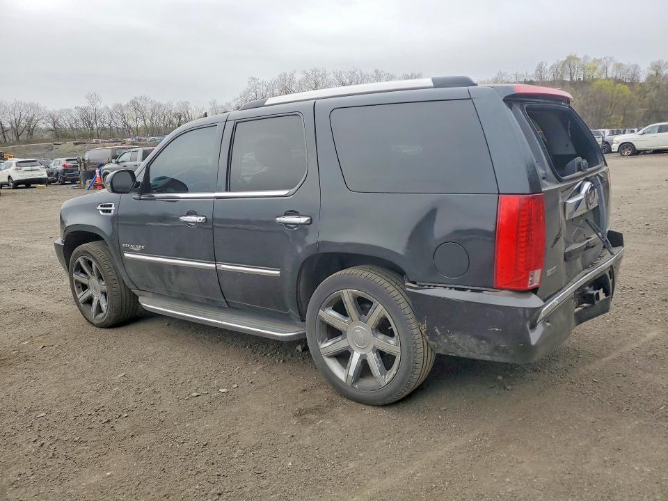 49610226 :رقم المزاد ، 1GYS4AEF6BR324031 vin ، 2011 Cadillac Escalade مزاد بيع