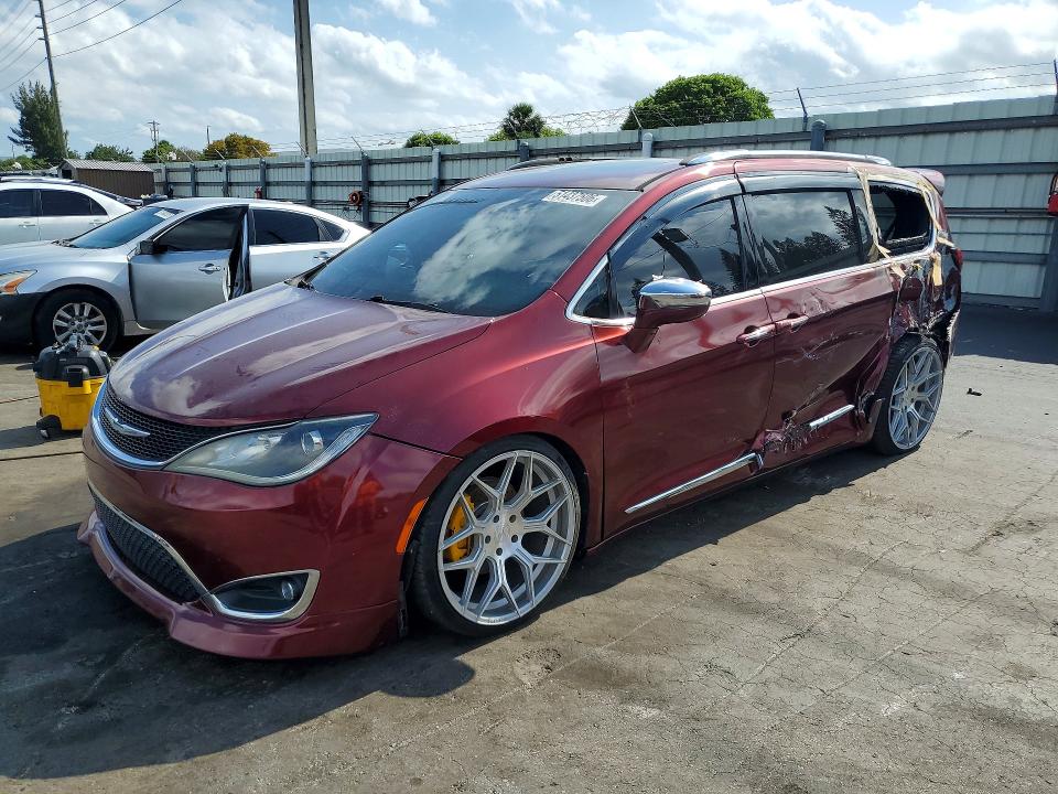 51437506 :رقم المزاد ، 2C4RC1GG7HR689267 vin ، 2017 Chrysler Pacifica مزاد بيع