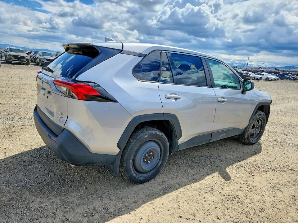 2022 Toyota Rav4 მანქანა იყიდება აუქციონზე, vin: 2T3F1RFV2NC306636, აუქციონის ნომერი: 51639376