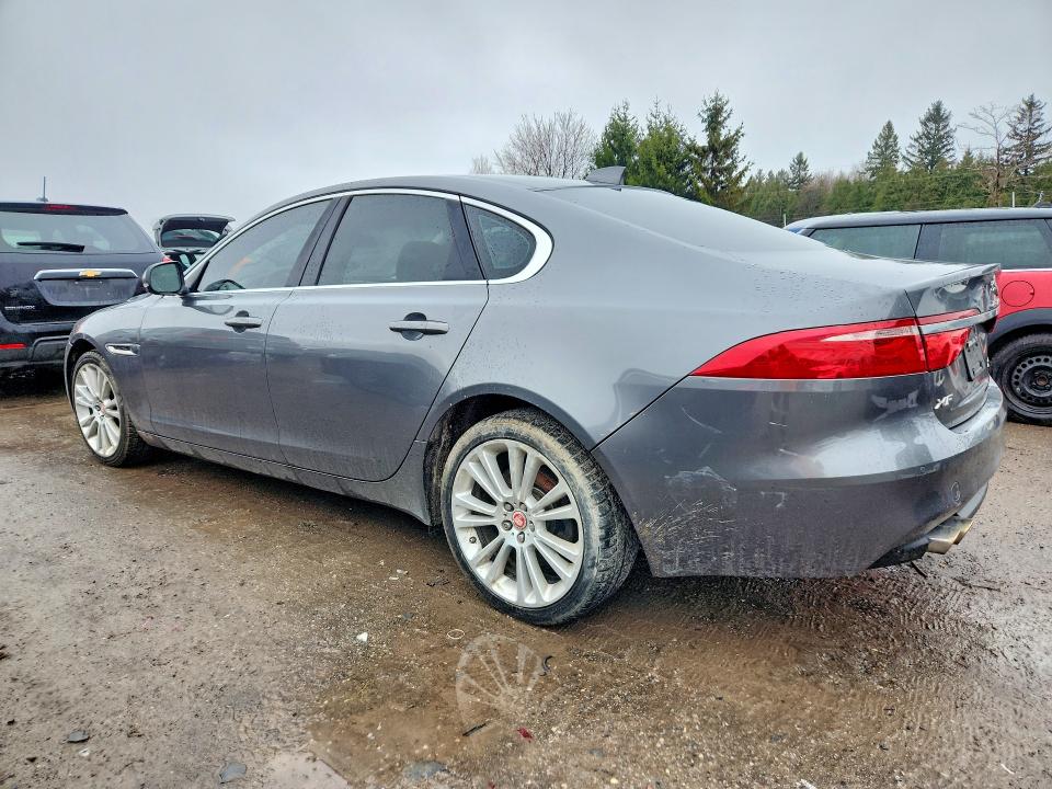Продажа на аукционе авто 2017 Jaguar Xf, vin: SAJBK4BN1HCY51688, номер лота: 49579596
