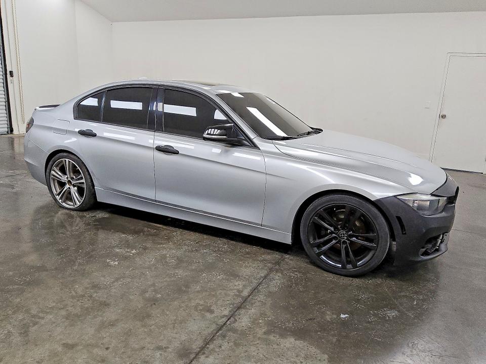 2012 Bmw 328 მანქანა იყიდება აუქციონზე, vin: WBA3A5G54CNP15473, აუქციონის ნომერი: 49243666