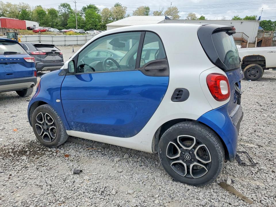 Aukcja sprzedaży 2016 Smart Fortwo, vin: WMEFJ5DA7GK063376, numer aukcji: 51159866