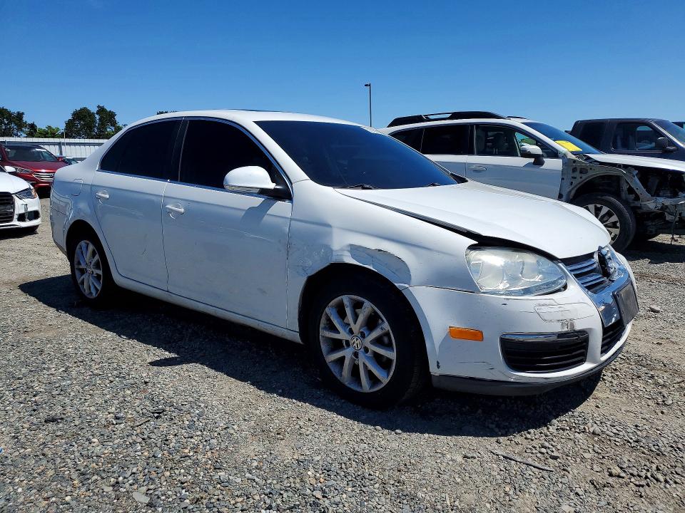 2010 Volkswagen Jetta მანქანა იყიდება აუქციონზე, vin: 3VWRZ7AJ1AM056828, აუქციონის ნომერი: 51100506