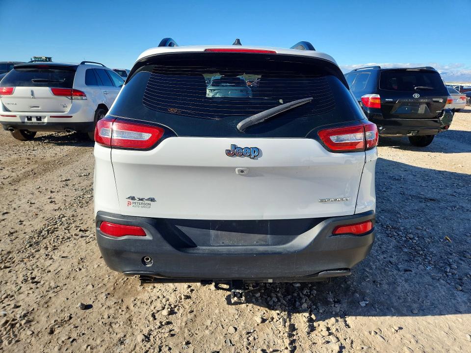 48595256 :رقم المزاد ، 1C4PJMAB9FW619429 vin ، 2015 Jeep Cherokee مزاد بيع