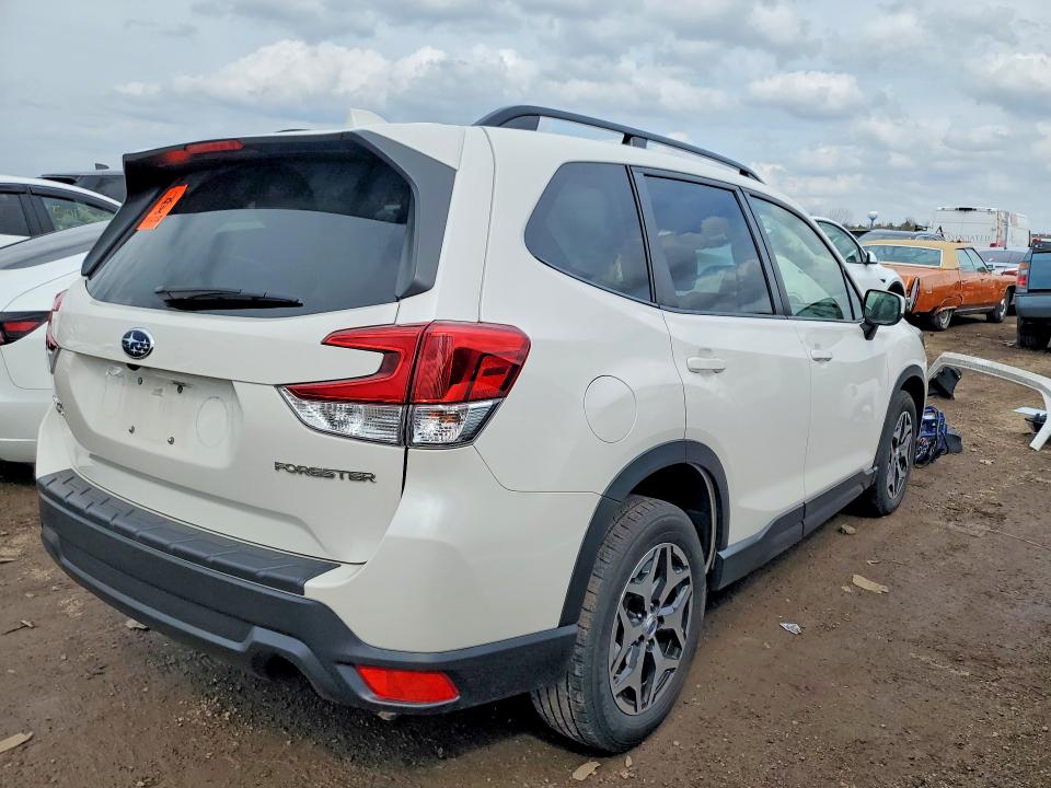2021 Subaru Forester მანქანა იყიდება აუქციონზე, vin: JF2SKAJC9MH459568, აუქციონის ნომერი: 50187566