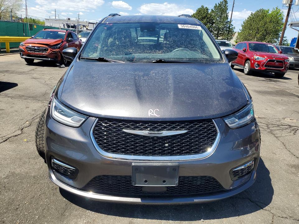 50404066 :رقم المزاد ، 2C4RC1BG8NR138297 vin ، 2022 Chrysler Pacifica مزاد بيع