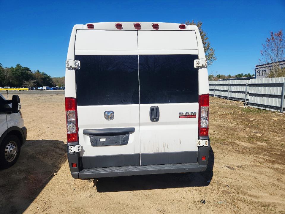 50996056 :رقم المزاد ، 3C6TRVDGXHE541381 vin ، 2017 Ram Promaster 2500 مزاد بيع