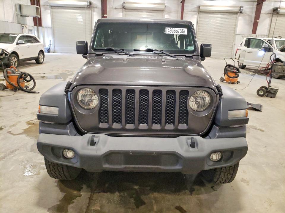 49065736 :رقم المزاد ، 1C4GJXAG9JW151711 vin ، 2018 Jeep Wrangler مزاد بيع