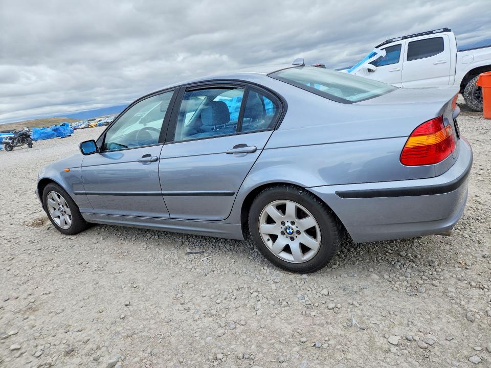 51173456 :رقم المزاد ، WBAAZ33474KP84811 vin ، 2004 Bmw 325 مزاد بيع