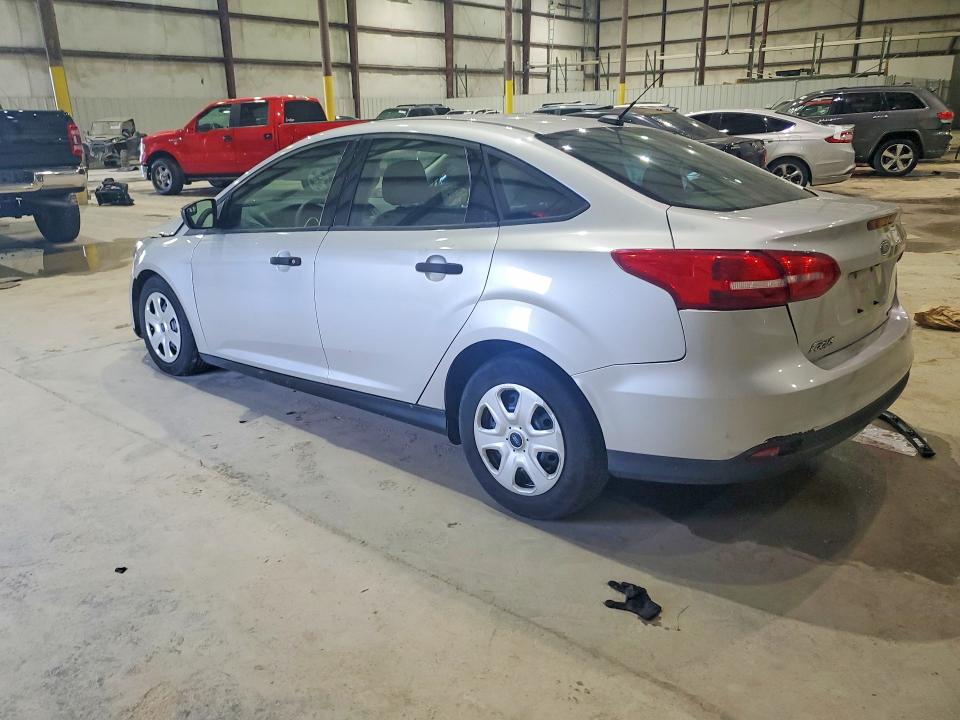 Продажа на аукционе авто 2015 Ford Focus, vin: 1FADP3E27FL323161, номер лота: 47995256