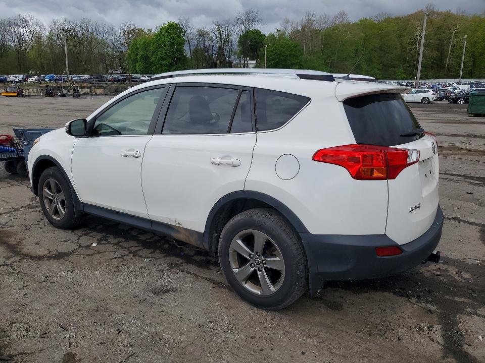 2015 Toyota Rav4 მანქანა იყიდება აუქციონზე, vin: JTMRFREV7FD126632, აუქციონის ნომერი: 51695866