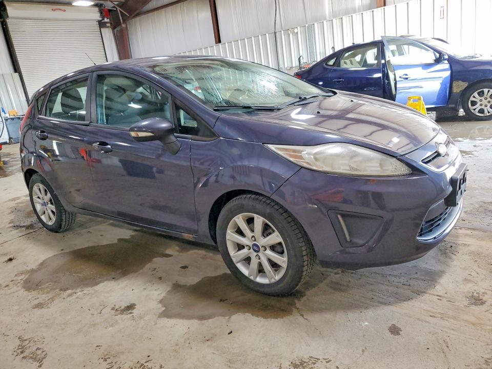 50628286 :رقم المزاد ، 3FADP4EJ3DM122706 vin ، 2013 Ford Fiesta مزاد بيع