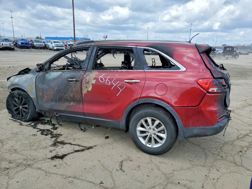 2016 Kia Sorento მანქანა იყიდება აუქციონზე, vin: 5XYPG4A37GG096644, აუქციონის ნომერი: 49600686