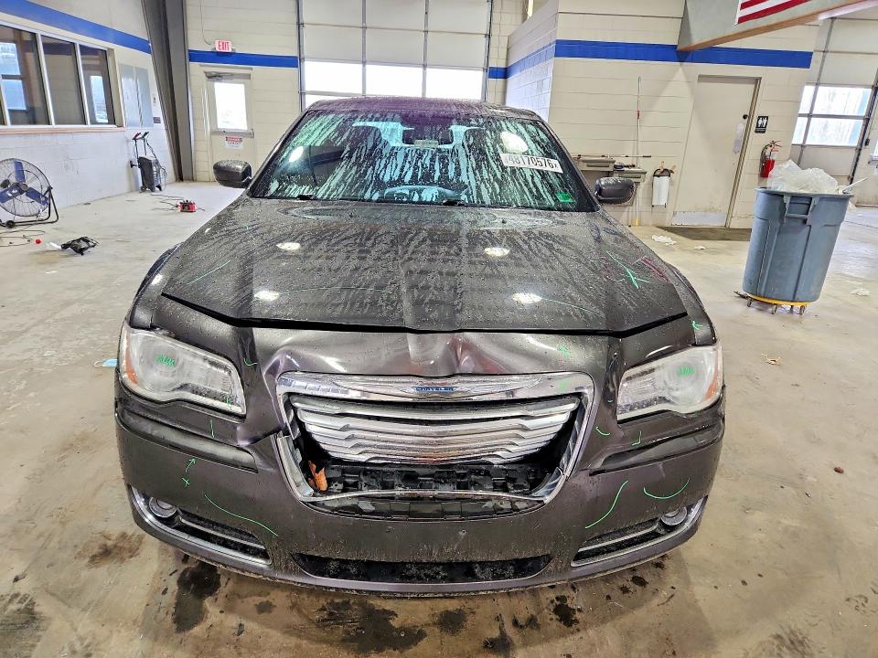 Продажа на аукционе авто 2013 Chrysler 300, vin: 2C3CCAAG8DH710078, номер лота: 48170576