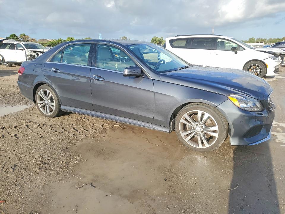 Продажа на аукционе авто 2014 Mercedes-benz E, vin: WDDHF5KB2EA977922, номер лота: 49545206