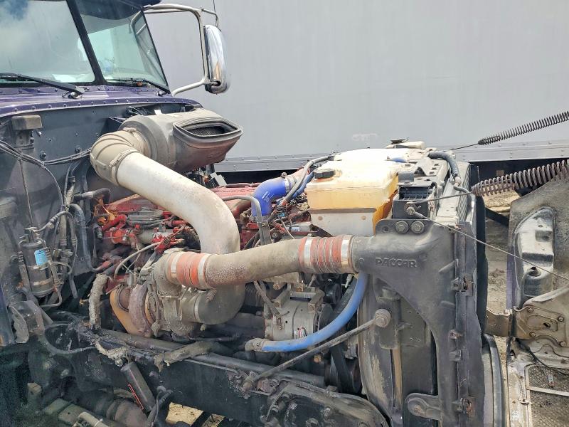 51795926 :رقم المزاد ، 1XPHD49X7BD131077 vin ، 2011 Peterbilt 386 مزاد بيع