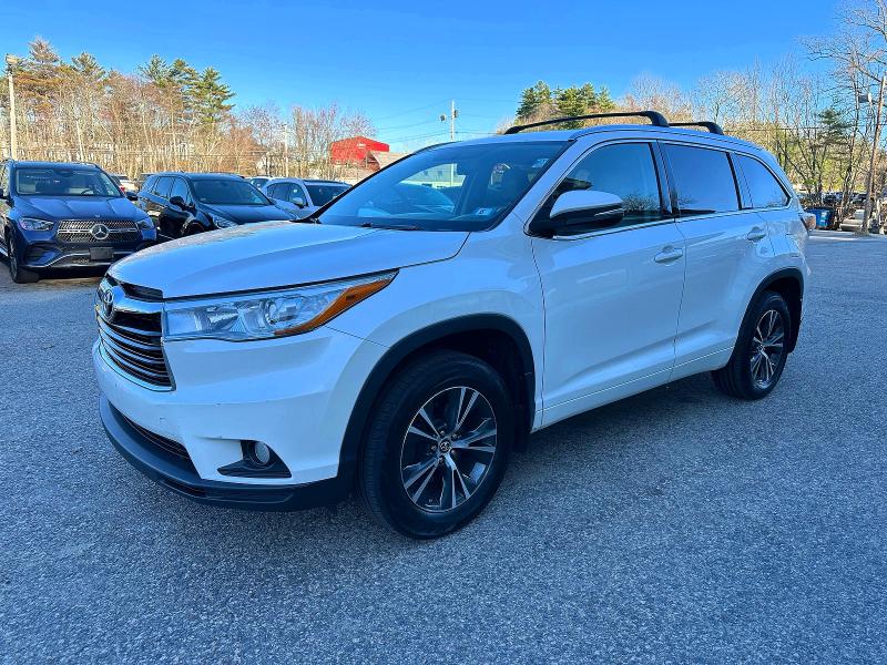 2016 Toyota Highlander მანქანა იყიდება აუქციონზე, vin: 5TDJKRFH9GS322708, აუქციონის ნომერი: 52049296