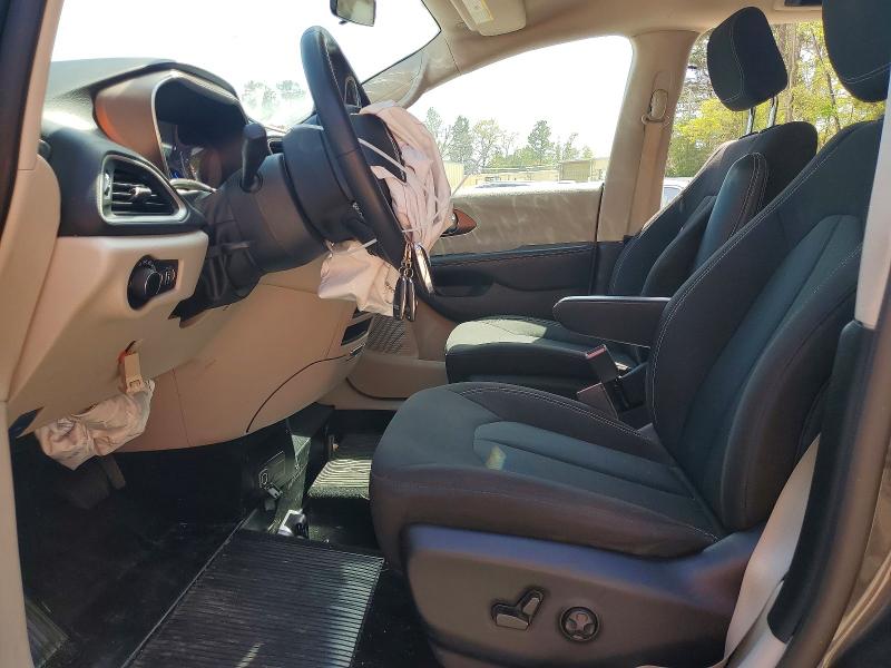48396996 :رقم المزاد ، 2C4RC1CG5NR218509 vin ، 2022 Chrysler Voyager مزاد بيع
